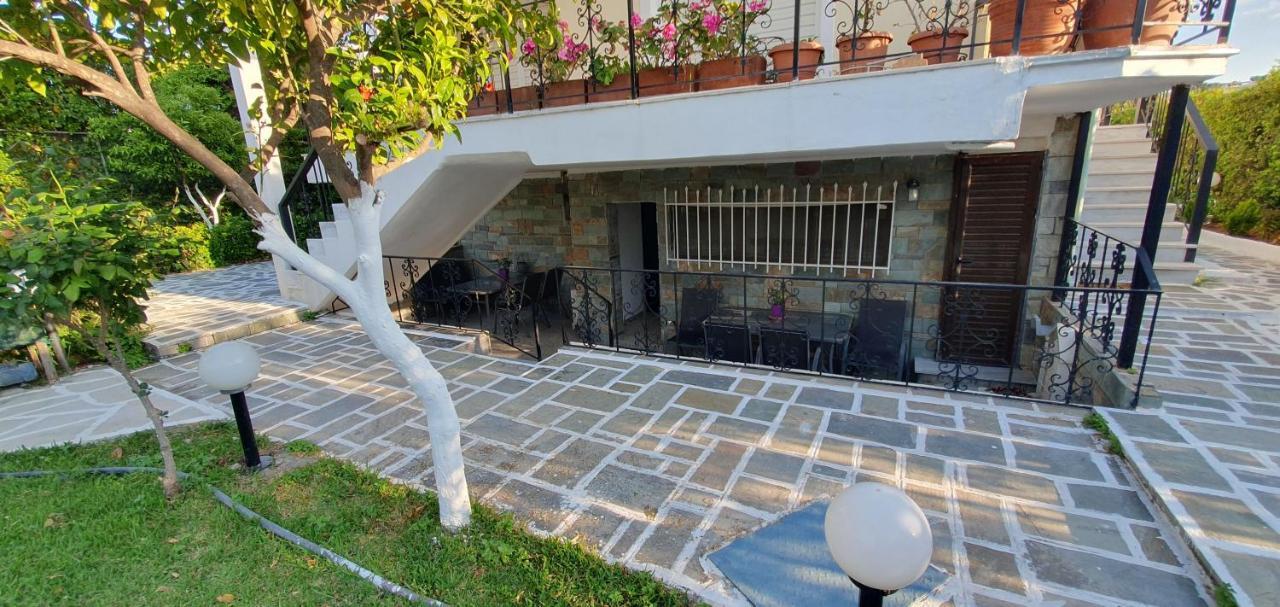 Ferienwohnung Tsagga House Oropos Exterior foto